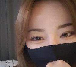 带着口罩的韩国女主播4