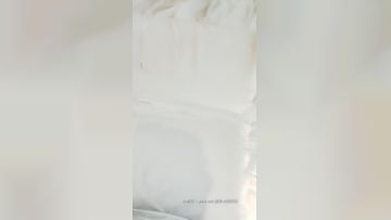 [中文字幕]满是湿透学生妹的教室里男性只有我一位 HUNTA-652