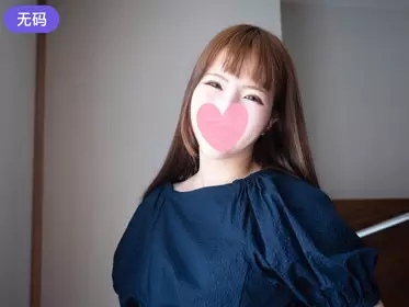 FC2-2953611 【无修正】「おっきぃチンコ当たってるぅ♡」と大喜びの清楚なお姉さん♡実はおじさんの汚いア