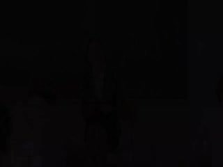 约炮素质不错牛仔短裤妹