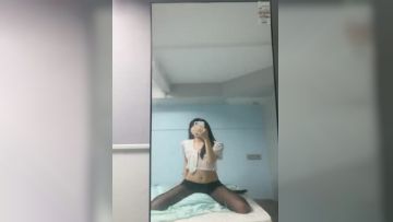 迷死人的小甜心，肤白貌美极品少妇。