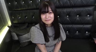 FC2PPV-4568451内向腼腆大一新生初尝中出