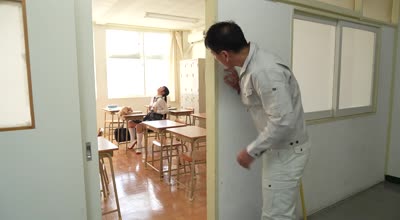 FJIN-087 乳首こねくり失禁 卑劣おとなチ●ポで轮●されているのにお漏らし白目アヘイキする敏感乳首J系 泉りおん