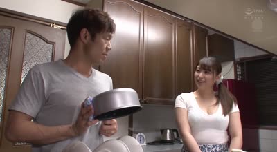 JUY-987老婆怀孕不能不能和我做她的姐姐秋山祥子偷偷摸摸在耳边私语诱惑我内射