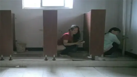 极品全景偷拍！1镜4角度5高潮体位 厕所激战完整收录