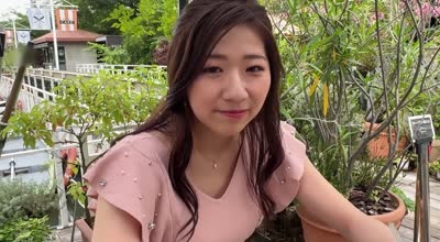 HMDNV-767 【スレンダー巨乳】政略结婚ガチお嬢様若妻27歳。爱を求めて女风俗初体験。いちゃラブ接客にとろけまくって人生初生中出し！！